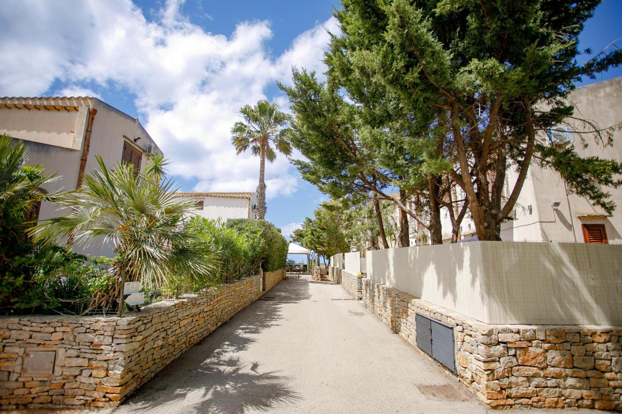 Sanvitotour- Residence Il Baglio San Vito Lo Capo Exteriör bild