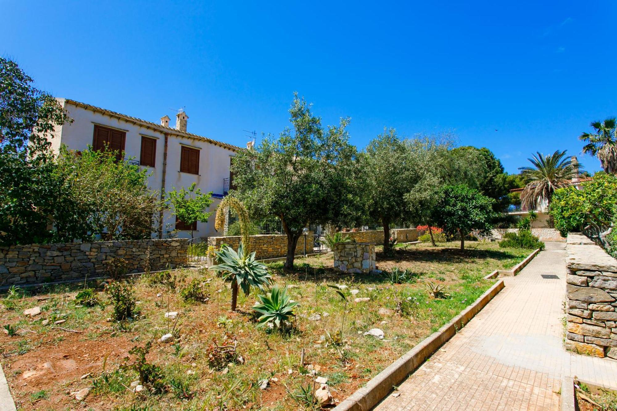 Sanvitotour- Residence Il Baglio San Vito Lo Capo Exteriör bild