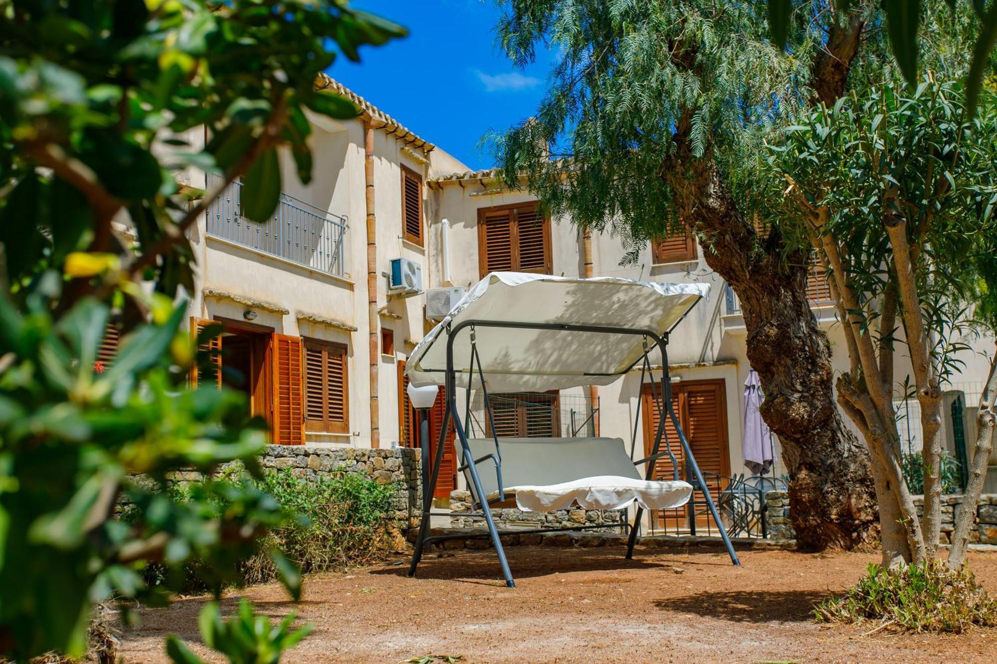 Sanvitotour- Residence Il Baglio San Vito Lo Capo Exteriör bild
